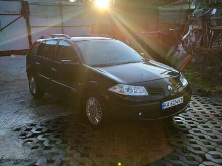 Черный Рено Меган, объемом двигателя 2 л и пробегом 200 тыс. км за 6150 $, фото 1 на Automoto.ua