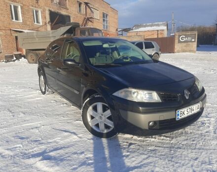 Черный Рено Меган, объемом двигателя 2 л и пробегом 185 тыс. км за 5200 $, фото 1 на Automoto.ua
