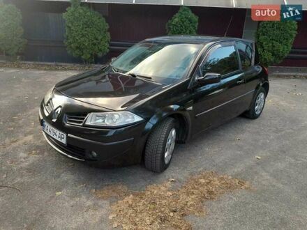 Черный Рено Меган, объемом двигателя 1.6 л и пробегом 300 тыс. км за 4300 $, фото 1 на Automoto.ua