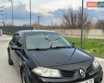 Черный Рено Меган, объемом двигателя 2 л и пробегом 178 тыс. км за 4500 $, фото 1 на Automoto.ua