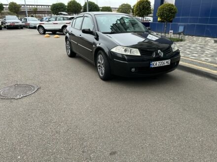 Черный Рено Меган, объемом двигателя 2 л и пробегом 65 тыс. км за 4500 $, фото 1 на Automoto.ua