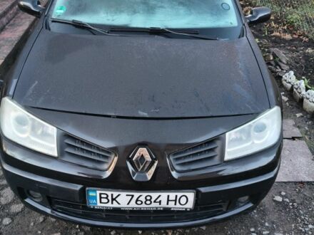 Черный Рено Меган, объемом двигателя 1.6 л и пробегом 233 тыс. км за 5000 $, фото 1 на Automoto.ua