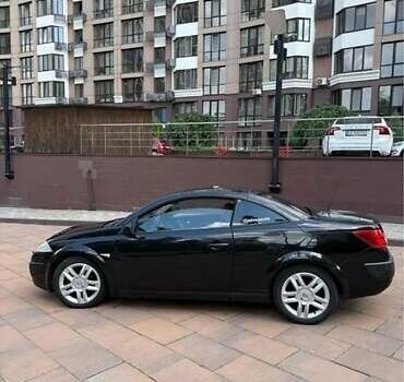 Черный Рено Меган, объемом двигателя 2 л и пробегом 200 тыс. км за 5700 $, фото 1 на Automoto.ua