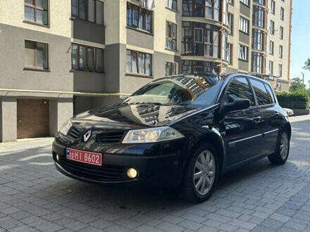 Черный Рено Меган, объемом двигателя 2 л и пробегом 219 тыс. км за 6350 $, фото 1 на Automoto.ua