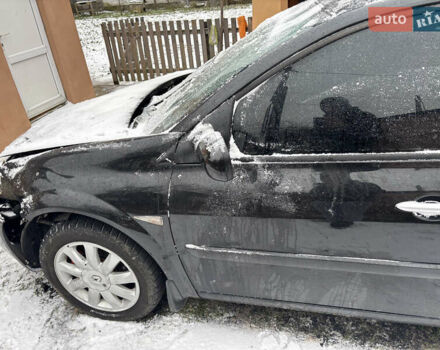 Черный Рено Меган, объемом двигателя 1.5 л и пробегом 300 тыс. км за 1599 $, фото 1 на Automoto.ua