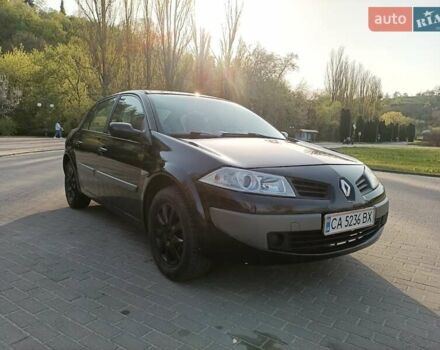 Рено Меган 2007 в Каневе на Automoto.ua Черный Рено Меган, объемом двигателя 1.6 л и пробегом 210 тыс. км за 4300 $, фото 1 на Automoto.ua