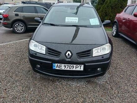 Черный Рено Меган, объемом двигателя 1.6 л и пробегом 300 тыс. км за 4700 $, фото 1 на Automoto.ua