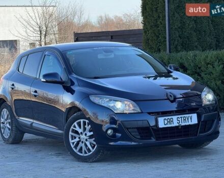 Черный Рено Меган, объемом двигателя 1.6 л и пробегом 230 тыс. км за 6900 $, фото 1 на Automoto.ua
