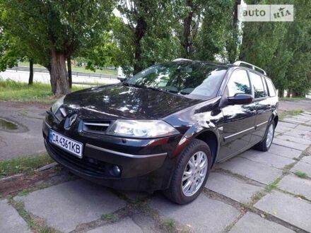 Рено Меган 2009 у Черкасах на Automoto.ua Чорний Рено Меган, об'ємом двигуна 1.6 л та пробігом 179 тис. км за 6950 $, фото 1 на Automoto.ua