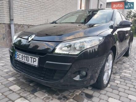 Рено Меган 2009 в Ходорів на Automoto.ua Черный Рено Меган, объемом двигателя 1.6 л и пробегом 193 тыс. км за 6600 $, фото 1 на Automoto.ua