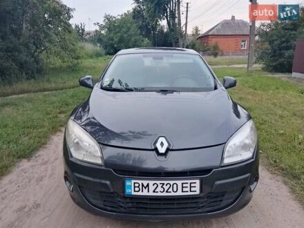 Рено Меган 2009 в Сумах на Automoto.ua Черный Рено Меган, объемом двигателя 1.4 л и пробегом 310 тыс. км за 6100 $, фото 1 на Automoto.ua