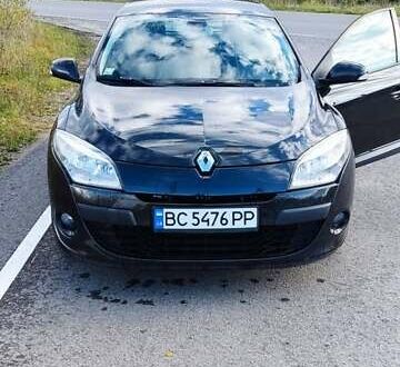 Рено Меган 2009 в Миколаїв на Automoto.ua Черный Рено Меган, объемом двигателя 1.6 л и пробегом 250 тыс. км за 6200 $, фото 1 на Automoto.ua