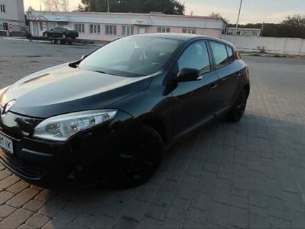 Рено Меган 2009 в Полтаве на Automoto.ua Черный Рено Меган, объемом двигателя 1.6 л и пробегом 232 тыс. км за 6000 $, фото 1 на Automoto.ua