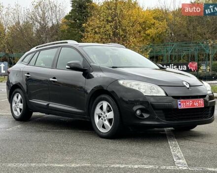 Рено Меган 2009 в Киеве на Automoto.ua Черный Рено Меган, объемом двигателя 1.6 л и пробегом 181 тыс. км за 7950 $, фото 1 на Automoto.ua