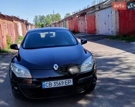 Черный Рено Меган, объемом двигателя 1.6 л и пробегом 175 тыс. км за 6750 $, фото 1 на Automoto.ua