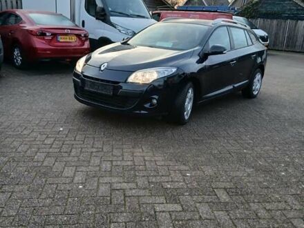 Черный Рено Меган, объемом двигателя 1.6 л и пробегом 164 тыс. км за 7100 $, фото 1 на Automoto.ua