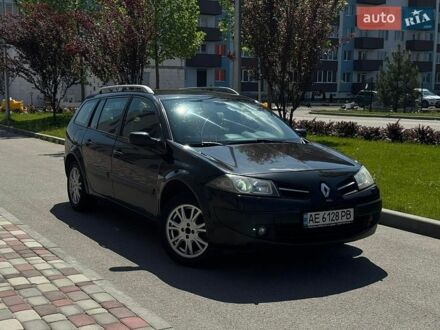 Черный Рено Меган, объемом двигателя 1.6 л и пробегом 250 тыс. км за 5200 $, фото 1 на Automoto.ua