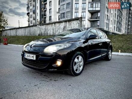 Рено Меган 2009 в Львове на Automoto.ua Черный Рено Меган, объемом двигателя 1.6 л и пробегом 160 тыс. км за 7500 $, фото 1 на Automoto.ua