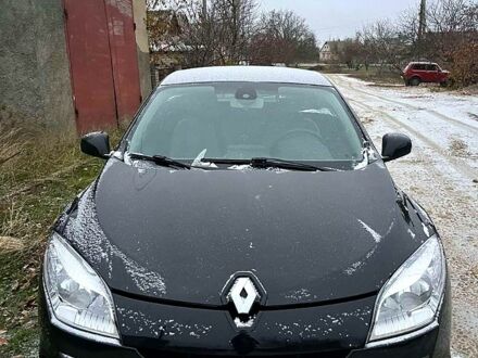 Рено Меган 2010 в Херсоне на Automoto.ua Черный Рено Меган, объемом двигателя 1.5 л и пробегом 243 тыс. км за 6600 $, фото 1 на Automoto.ua