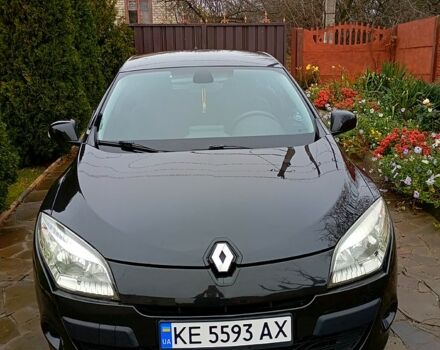 Черный Рено Меган, объемом двигателя 1.5 л и пробегом 225 тыс. км за 7000 $, фото 1 на Automoto.ua