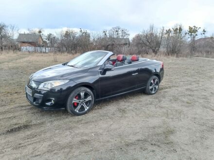 Рено Меган 2010 в Сумах на Automoto.ua Черный Рено Меган, объемом двигателя 1.9 л и пробегом 164 тыс. км за 8900 $, фото 1 на Automoto.ua