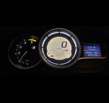 Черный Рено Меган, объемом двигателя 1.46 л и пробегом 300 тыс. км за 6000 $, фото 1 на Automoto.ua