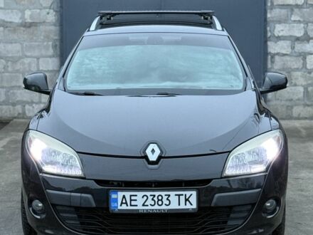 Черный Рено Меган, объемом двигателя 1.5 л и пробегом 239 тыс. км за 7400 $, фото 1 на Automoto.ua