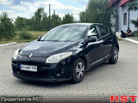 Рено Меган 2010 в Павлограде на Automoto.ua Черный Рено Меган, объемом двигателя 1.5 л и пробегом 0 тыс. км за 4800 $, фото 1 на Automoto.ua