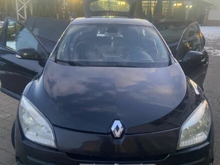 Черный Рено Меган, объемом двигателя 1.5 л и пробегом 270 тыс. км за 6300 $, фото 1 на Automoto.ua