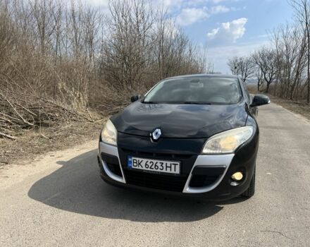 Черный Рено Меган, объемом двигателя 1.5 л и пробегом 195 тыс. км за 6200 $, фото 1 на Automoto.ua