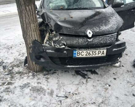 Черный Рено Меган, объемом двигателя 1.6 л и пробегом 177 тыс. км за 2300 $, фото 1 на Automoto.ua