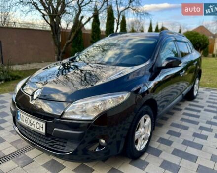 Чорний Рено Меган, об'ємом двигуна 1.5 л та пробігом 247 тис. км за 7600 $, фото 1 на Automoto.ua