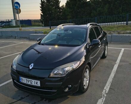 Черный Рено Меган, объемом двигателя 2 л и пробегом 186 тыс. км за 7950 $, фото 1 на Automoto.ua