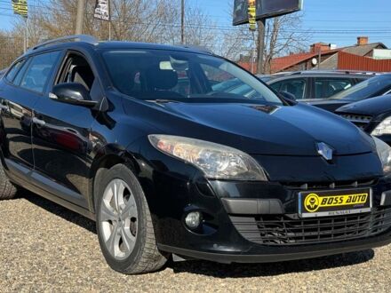 Рено Меган 2010 у Коломые на Automoto.ua Чорний Рено Меган, об'ємом двигуна 1.5 л та пробігом 265 тис. км за 7850 $, фото 1 на Automoto.ua