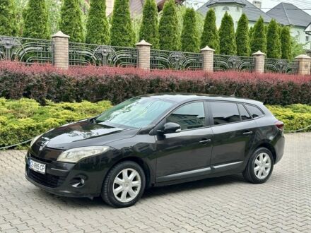 Рено Меган 2010 в Черновцах на Automoto.ua Черный Рено Меган, объемом двигателя 1.5 л и пробегом 314 тыс. км за 4650 $, фото 1 на Automoto.ua