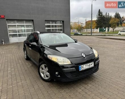 Черный Рено Меган, объемом двигателя 0 л и пробегом 286 тыс. км за 5600 $, фото 1 на Automoto.ua