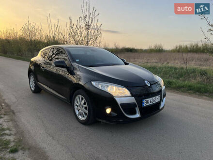 Рено Меган 2010 у Дубно на Automoto.ua Чорний Рено Меган, об'ємом двигуна 1.5 л та пробігом 182 тис. км за 6500 $, фото 1 на Automoto.ua