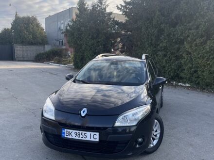 Рено Меган 2010 в Вараш (Кузнецовск) на Automoto.ua Черный Рено Меган, объемом двигателя 1.5 л и пробегом 3 тыс. км за 6200 $, фото 1 на Automoto.ua