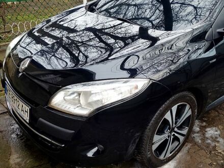 Черный Рено Меган, объемом двигателя 1.5 л и пробегом 236 тыс. км за 6600 $, фото 1 на Automoto.ua