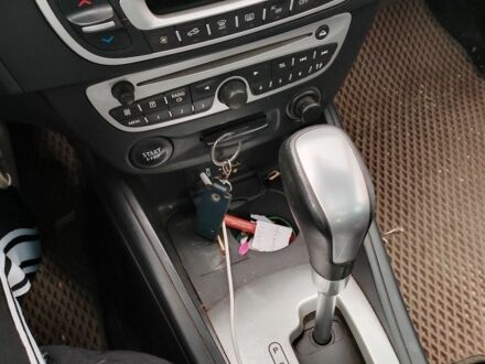 Рено Меган 2011 в Сумах на Automoto.ua Черный Рено Меган, объемом двигателя 1.5 л и пробегом 188 тыс. км за 9000 $, фото 1 на Automoto.ua