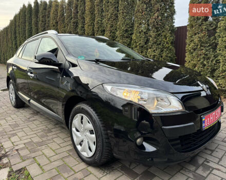 Черный Рено Меган, объемом двигателя 1.6 л и пробегом 230 тыс. км за 7350 $, фото 1 на Automoto.ua