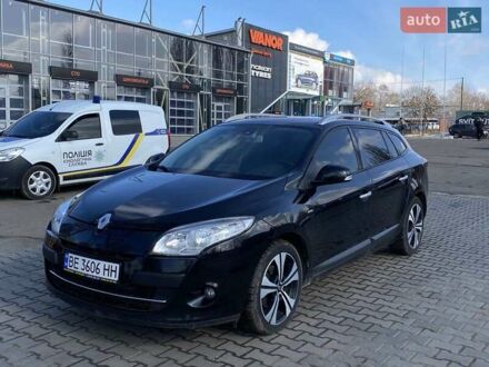 Рено Меган 2011 в Николаеве на Automoto.ua Черный Рено Меган, объемом двигателя 1.46 л и пробегом 276 тыс. км за 9200 $, фото 1 на Automoto.ua