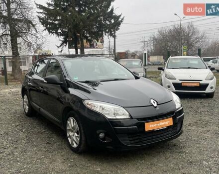 Черный Рено Меган, объемом двигателя 1.6 л и пробегом 108 тыс. км за 8000 $, фото 1 на Automoto.ua