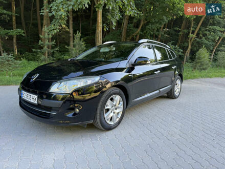 Рено Меган 2011 в Львове на Automoto.ua Черный Рено Меган, объемом двигателя 1.9 л и пробегом 218 тыс. км за 7300 $, фото 1 на Automoto.ua