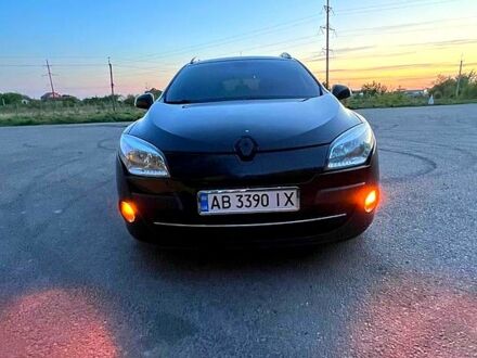 Черный Рено Меган, объемом двигателя 1.9 л и пробегом 290 тыс. км за 7800 $, фото 1 на Automoto.ua