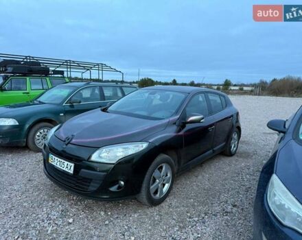 Черный Рено Меган, объемом двигателя 1.6 л и пробегом 260 тыс. км за 4099 $, фото 1 на Automoto.ua