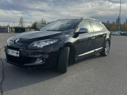 Рено Меган 2011 в Днепре (Днепропетровске) на Automoto.ua Черный Рено Меган, объемом двигателя 1.87 л и пробегом 252 тыс. км за 8500 $, фото 1 на Automoto.ua