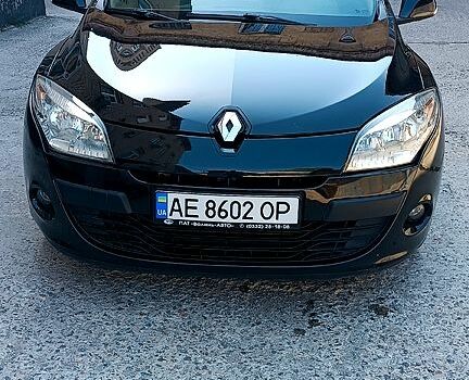 Чорний Рено Меган, об'ємом двигуна 1.5 л та пробігом 284 тис. км за 6500 $, фото 1 на Automoto.ua