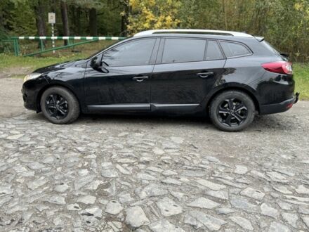 Рено Меган 2011 в Костополе на Automoto.ua Черный Рено Меган, объемом двигателя 1.5 л и пробегом 260 тыс. км за 6200 $, фото 1 на Automoto.ua