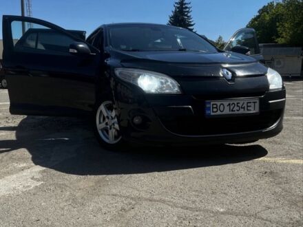 Черный Рено Меган, объемом двигателя 1.5 л и пробегом 26 тыс. км за 7800 $, фото 1 на Automoto.ua